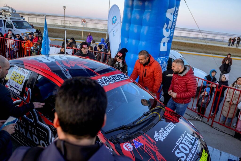 photo 2025 08 15 19 43 49