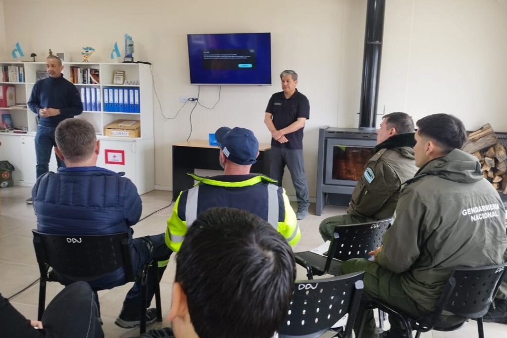 photo 2025 10 12 18 22 07