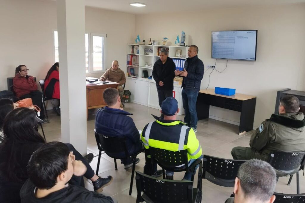 photo 2025 10 12 18 22 08