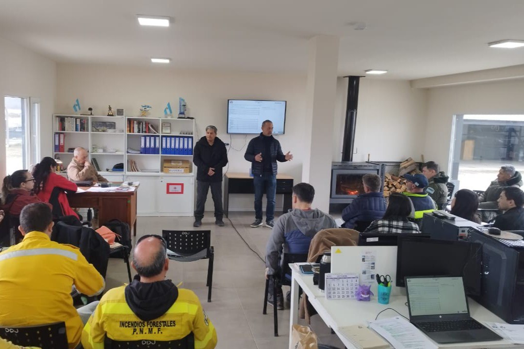 photo 2025 10 12 18 22 08 (2)