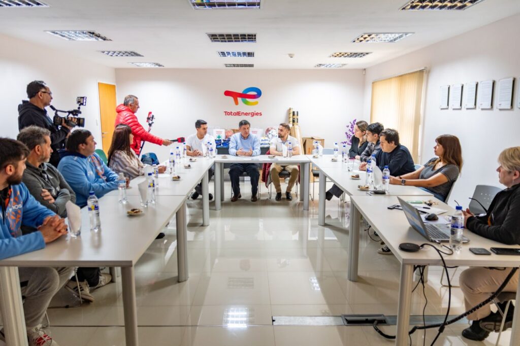 photo 2025 11 01 20 49 51