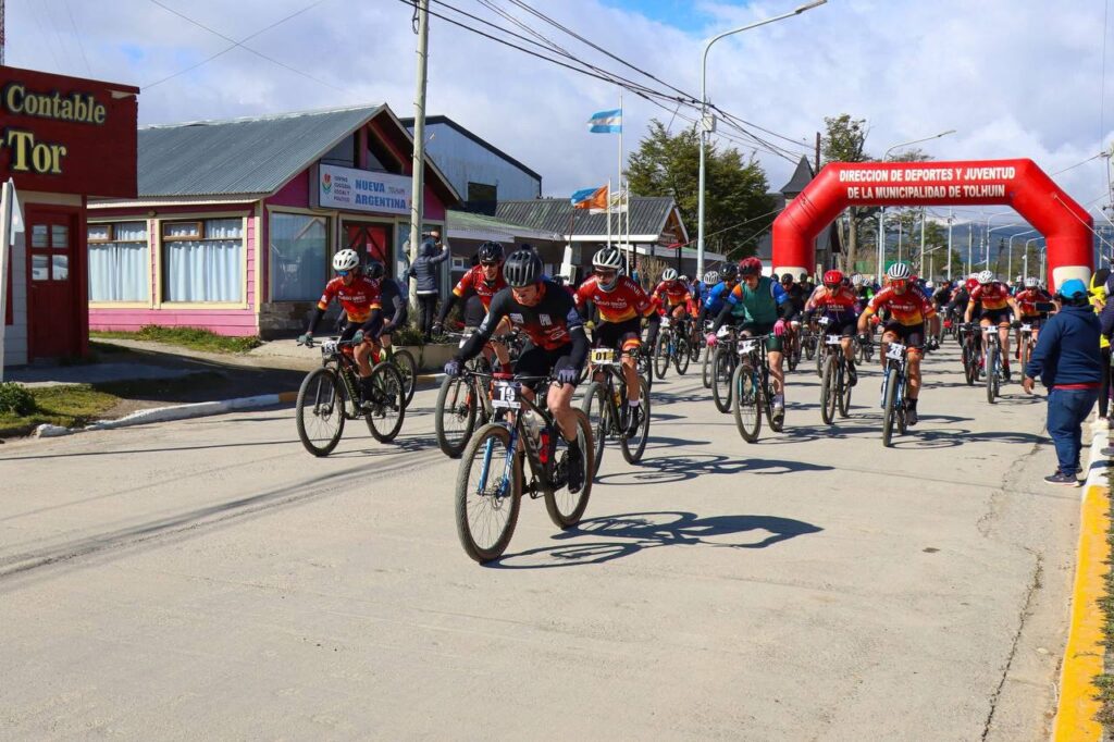 photo 2025 11 03 19 37 48