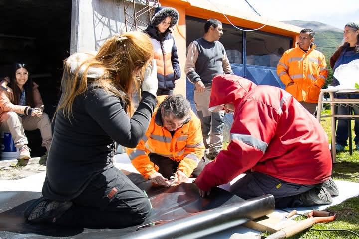 El Municipio impulsa el desarrollo de energías renovables en escuela de Lago Escondido