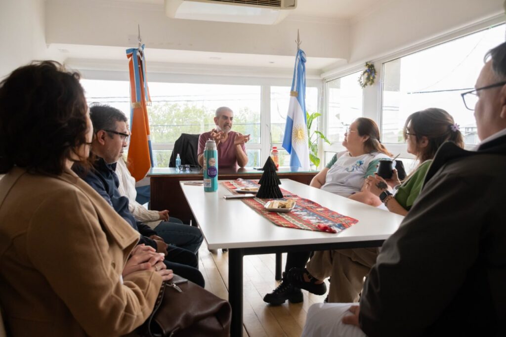 photo 2025 12 21 20 30 53