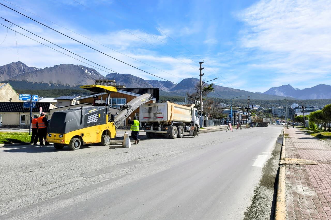 El Municipio de Ushuaia continúa con los trabajos de recuperación vial