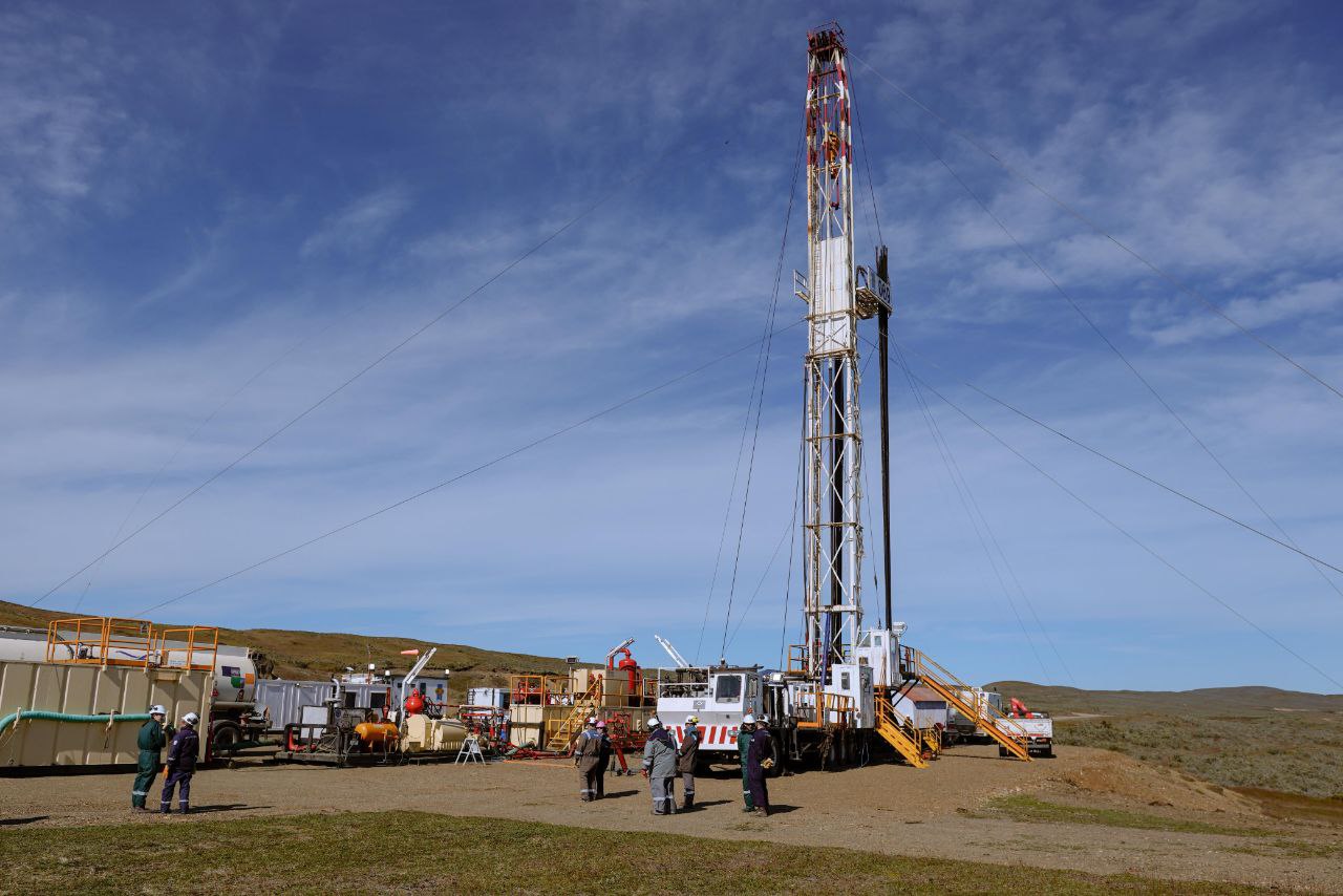 Avanza el cierre técnico de pozos agotados para ordenar y fortalecer la actividad hidrocarburífera
