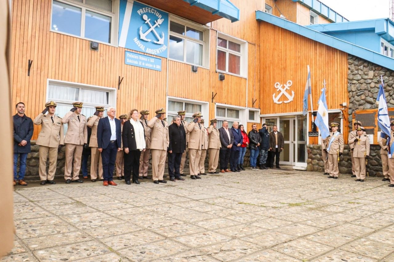 La municipalidad de Ushuaia participó del 61° Aniversario de la EFOCAPEMM y el inicio del ciclo lectivo 2026