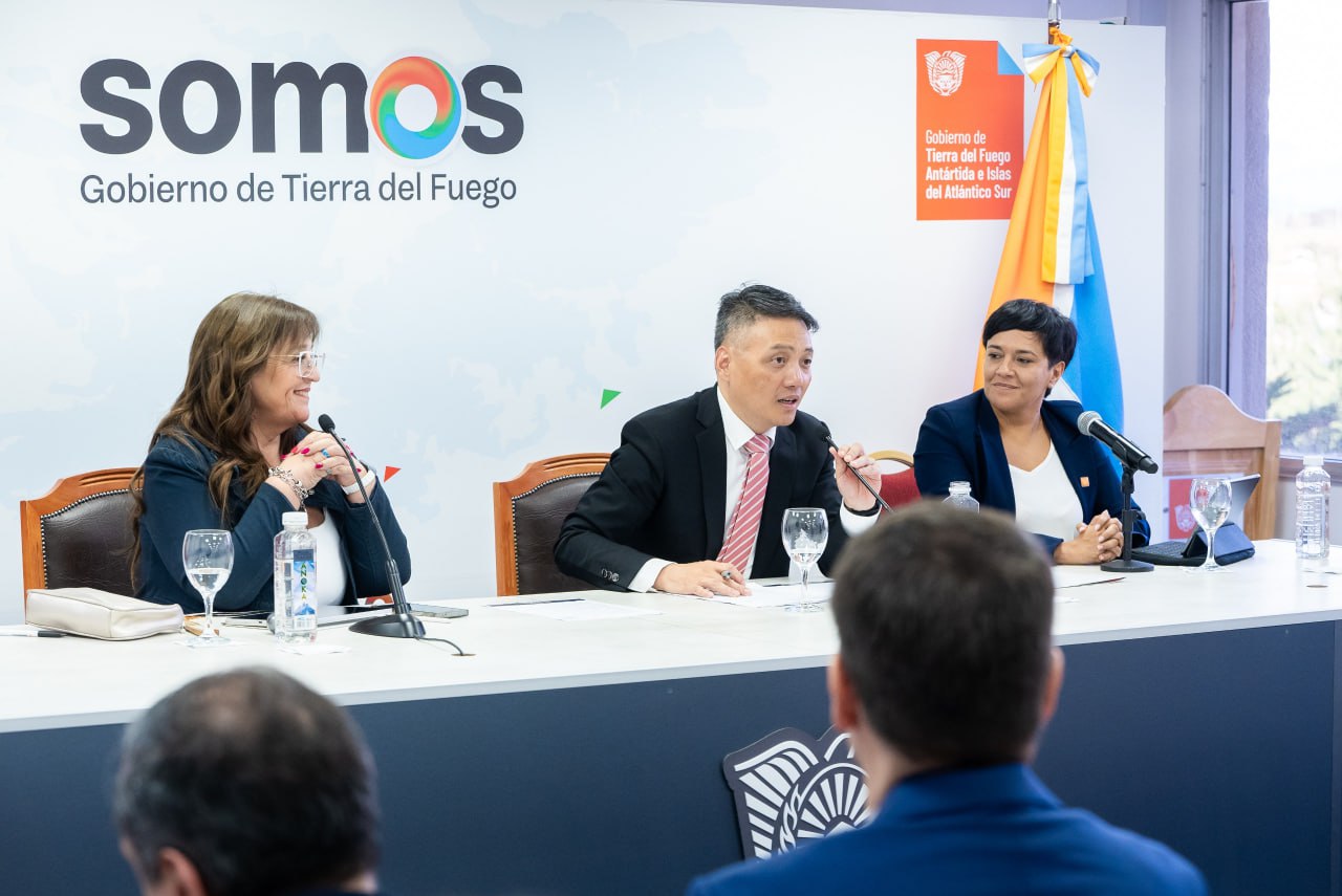 «Estamos buscando socios para el desarrollo y el empleo en Tierra del Fuego»