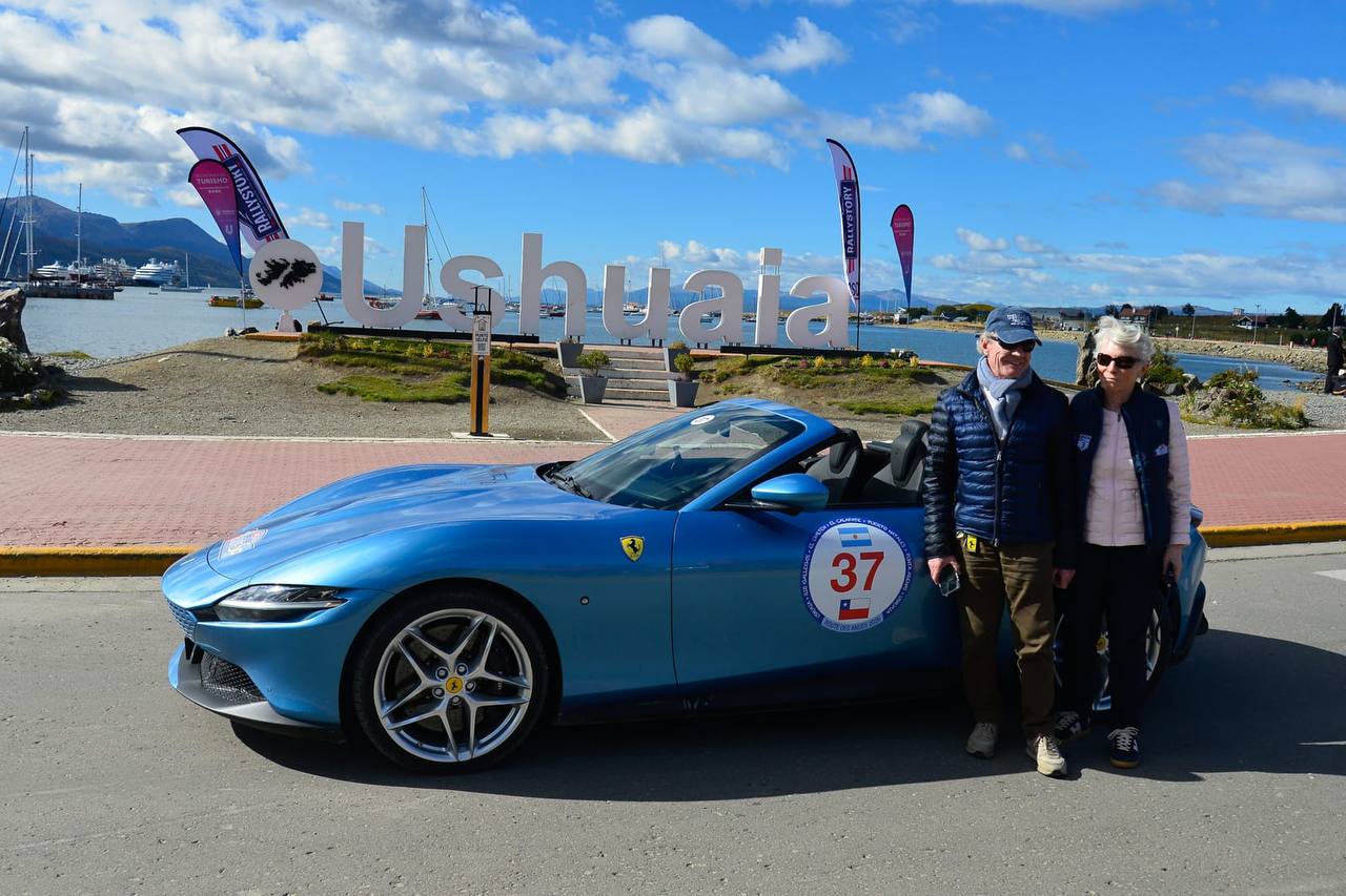 Ushuaia fue escenario de la llegada de “Route des Andes 2026”, un evento internacional de turismo automovilístico
