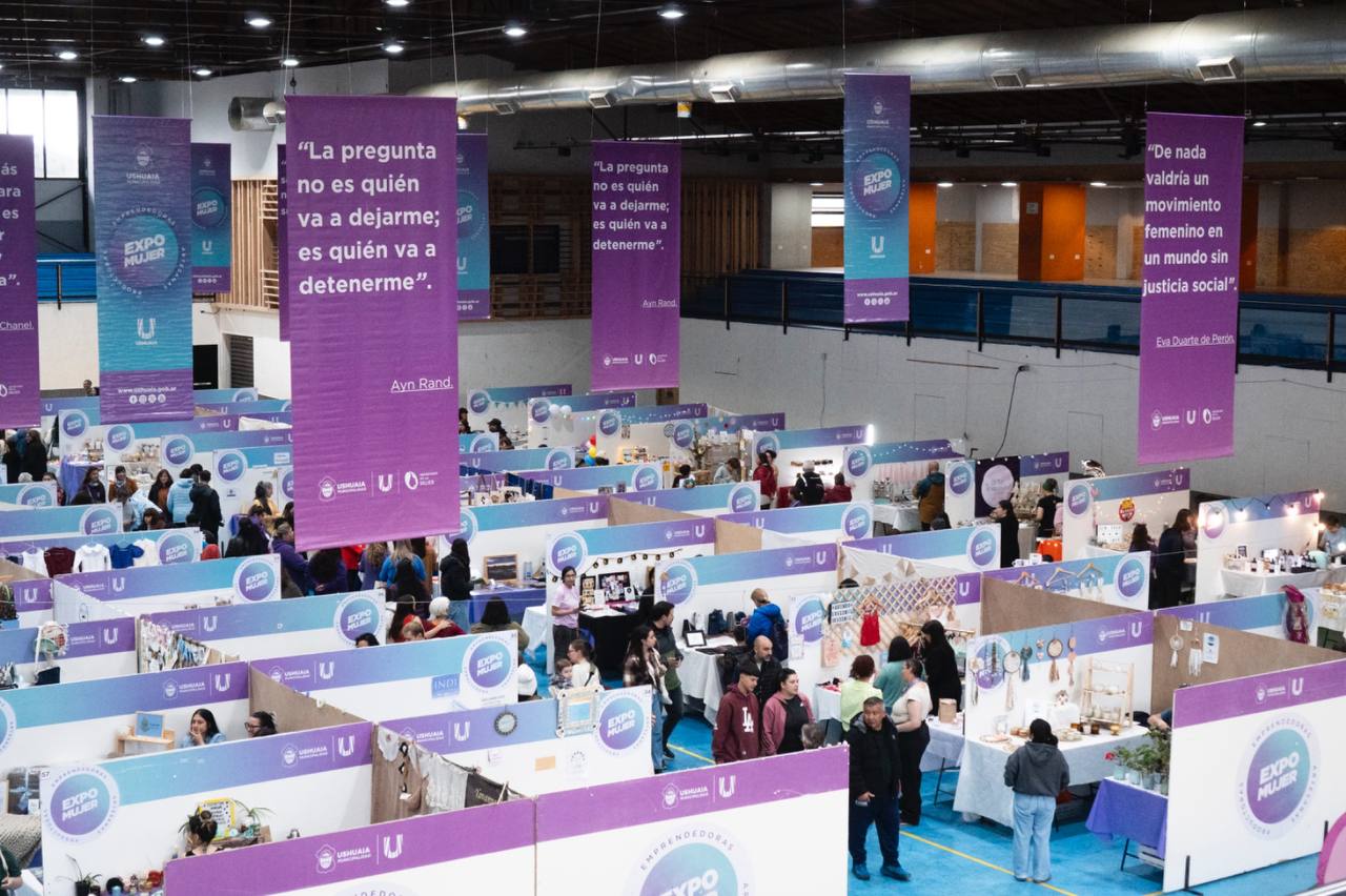 La Expo Mujer tuvo una gran convocatoria y reunió a más de 130 emprendedoras en Ushuaia