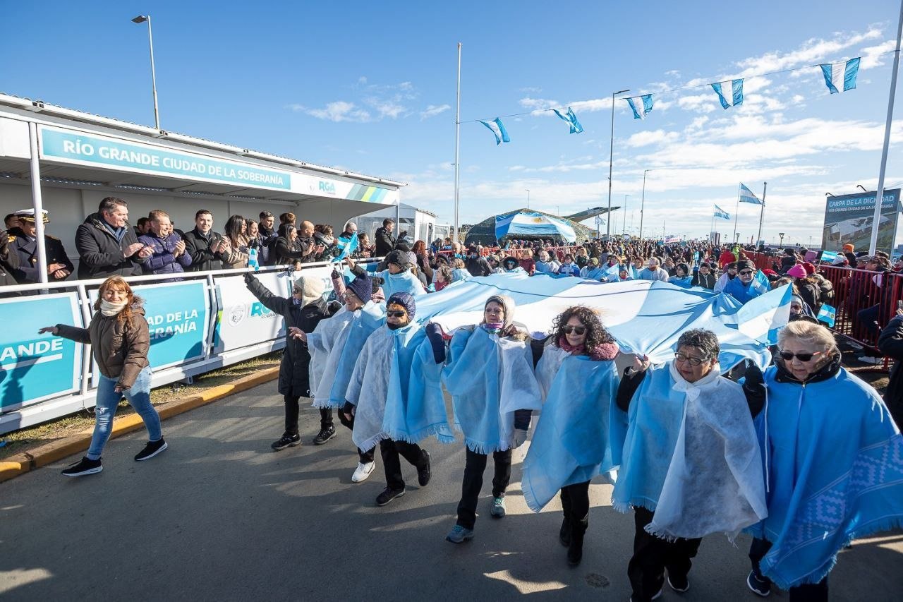 Malvinas nos une: Más de 150 instituciones participarán del desfile del 2 de abril