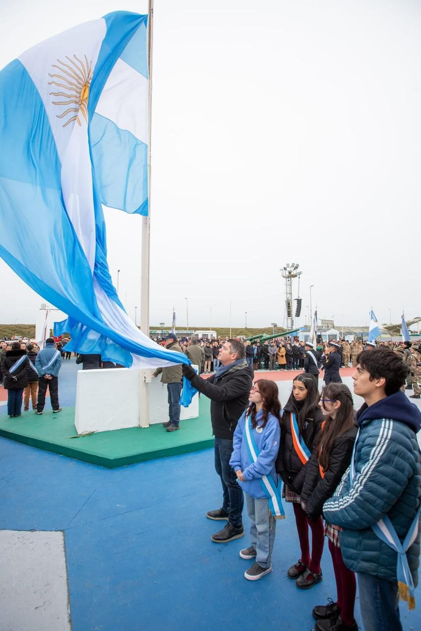 Río Grande vivió el acto central por el Día del Veterano y de los Caídos en la Guerra de Malvinas