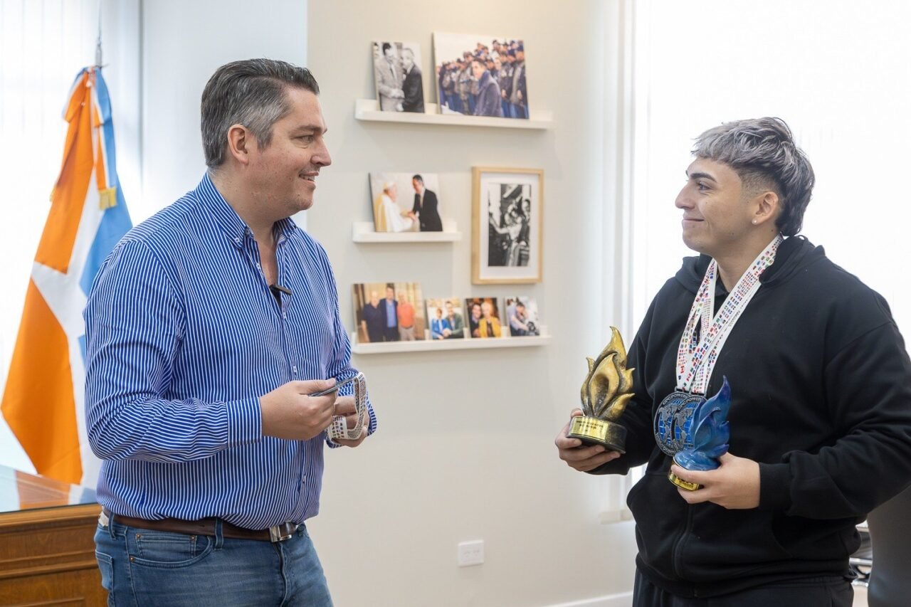 El Intendente mantuvo un encuentro con el deportista Thiago Martínez