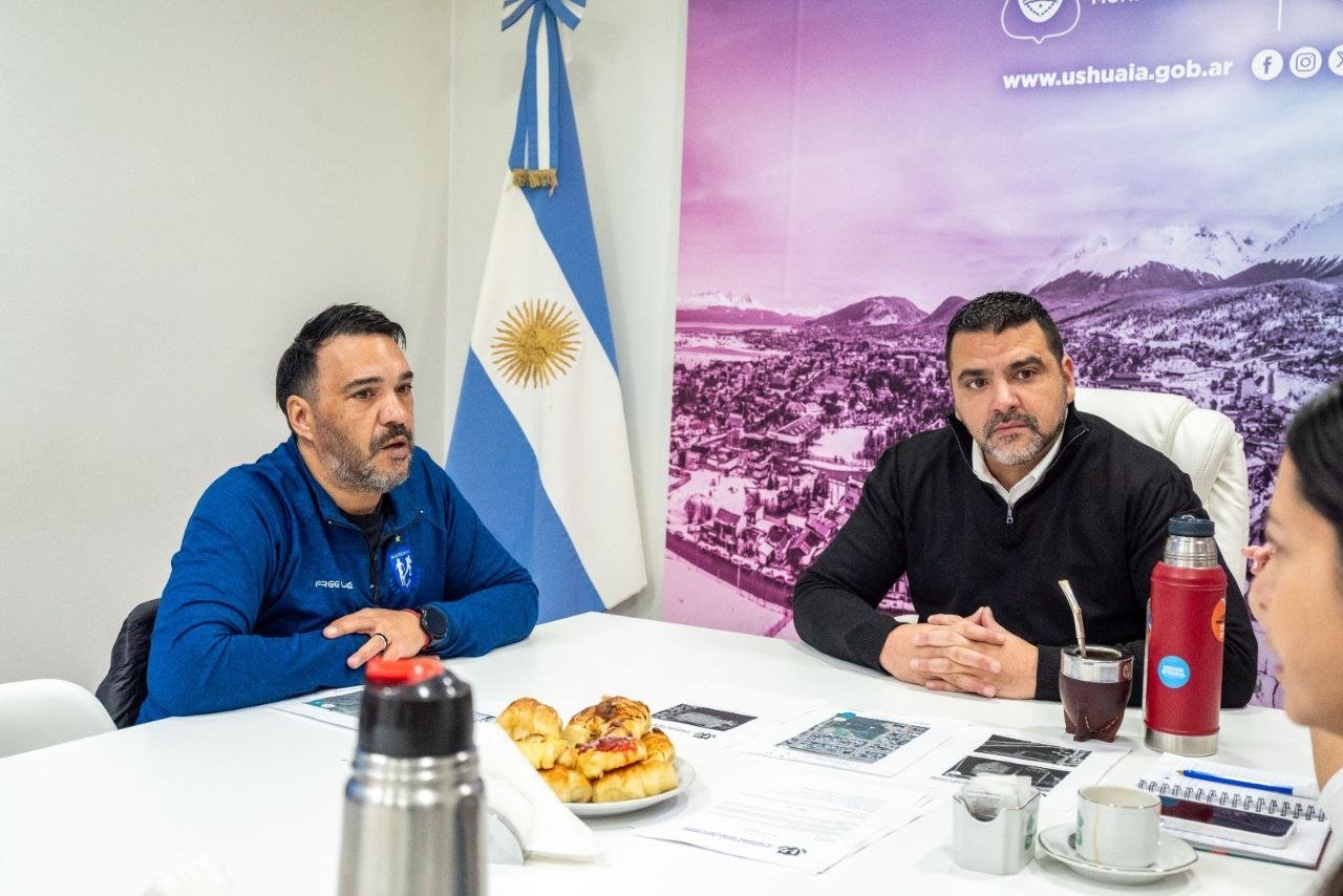 Vuoto recibió a representantes de AATEDyC y analizaron proyectos para fortalecer la actividad deportiva