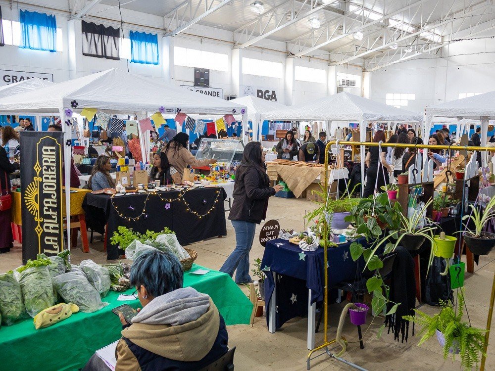 Emprendedores y Pymes de la región se fortalecen en la 3ª Expo «Emprender desde el Sur»