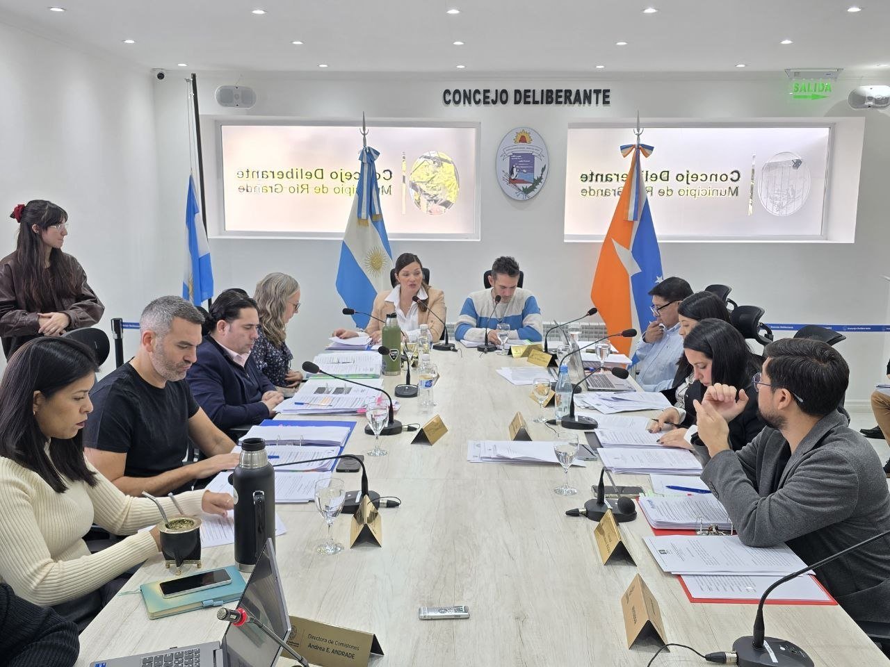 El Concejo Deliberante analizó diversos asuntos junto a vecinos en reunión de comisión