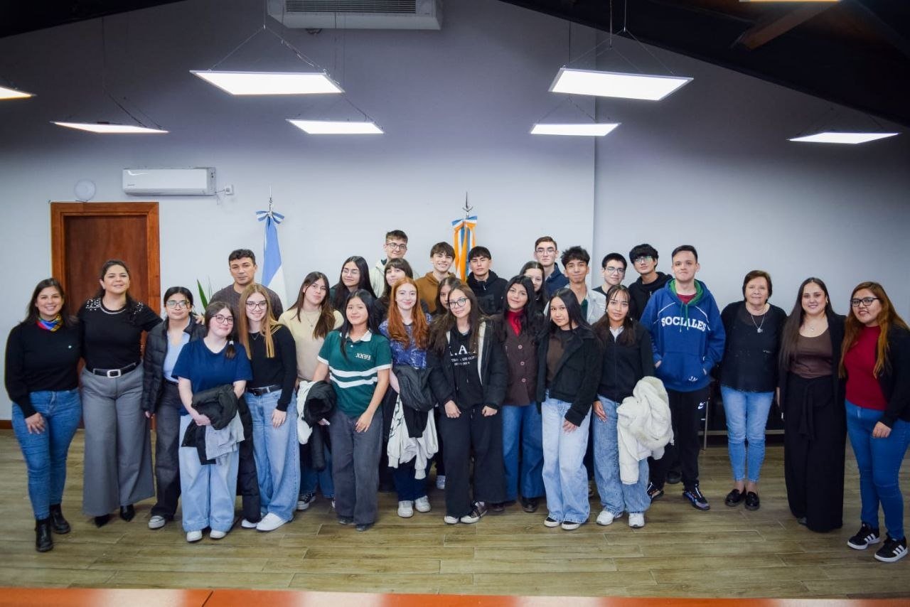 Estudiantes del colegio José Martí realizarán pasantías en la Municipalidad de Ushuaia