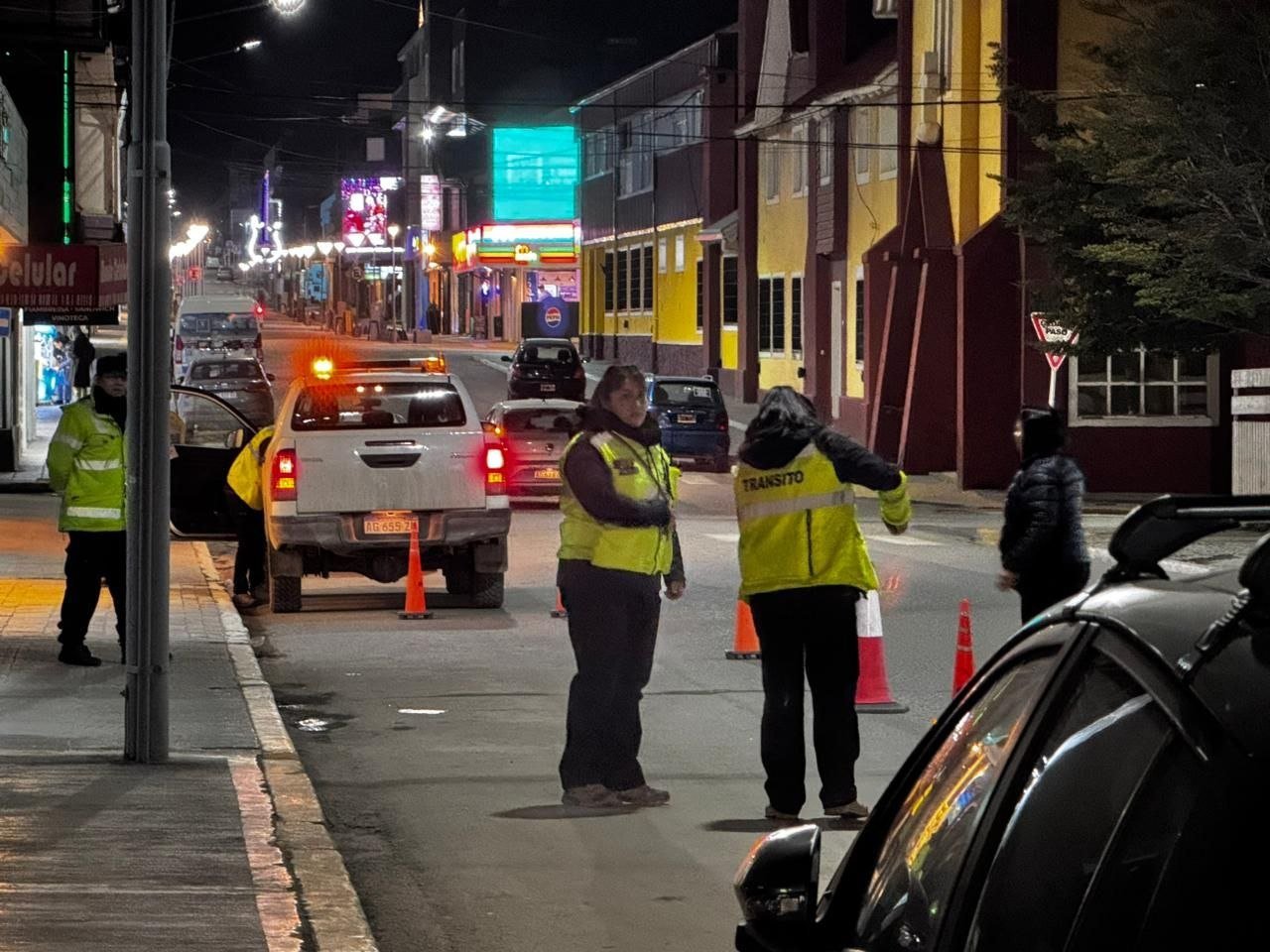 El Municipio de Ushuaia realizó controles preventivos de tránsito y detectó casos de alcoholemia positiva