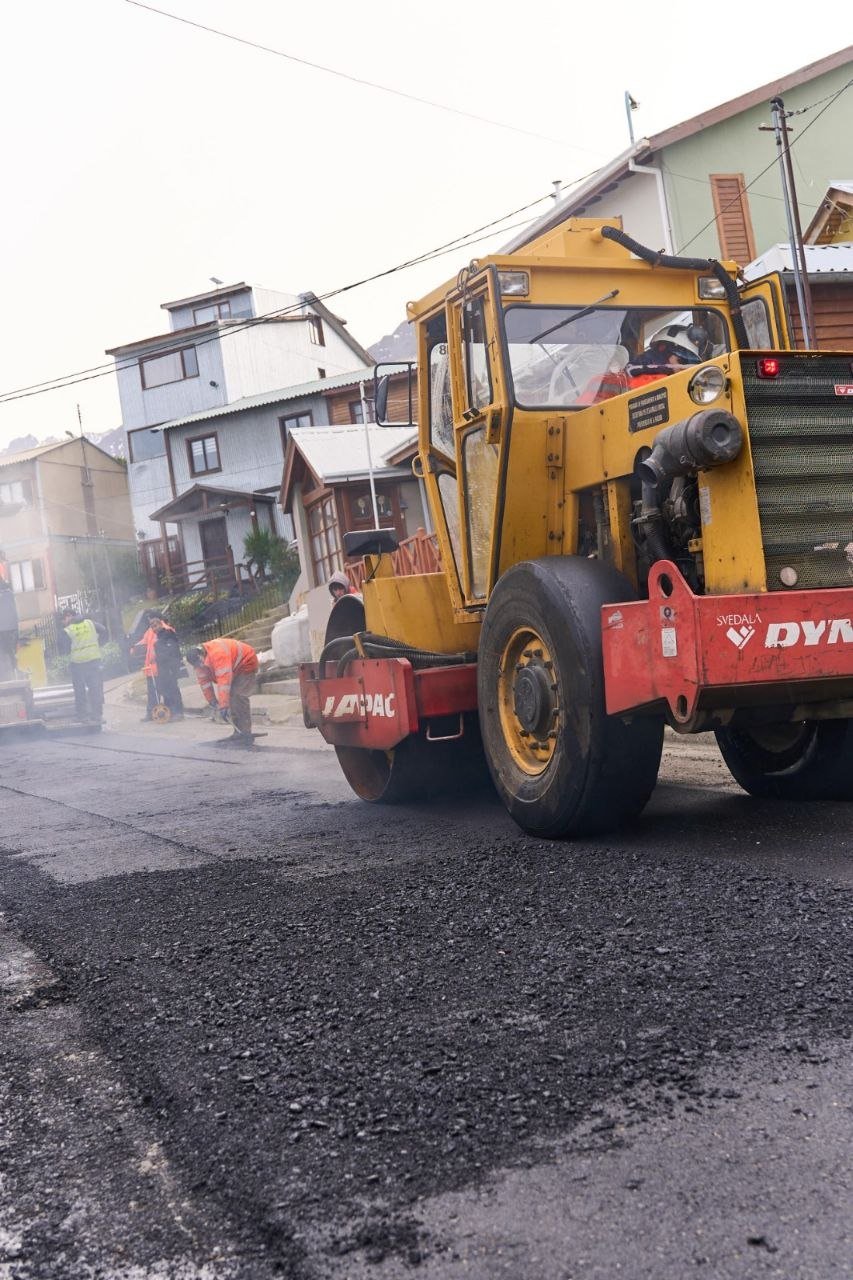 La Municipalidad de Ushuaia sostiene obras estratégicas y avanza en la planificación de la temporada invernal
