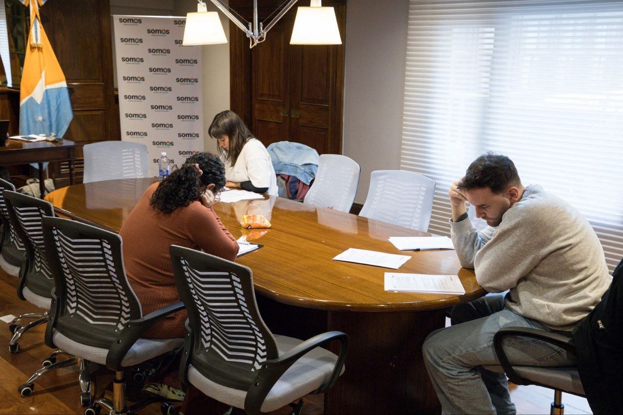 Salud realizó exámenes a profesionales para el ingreso a residencias en Tierra del Fuego