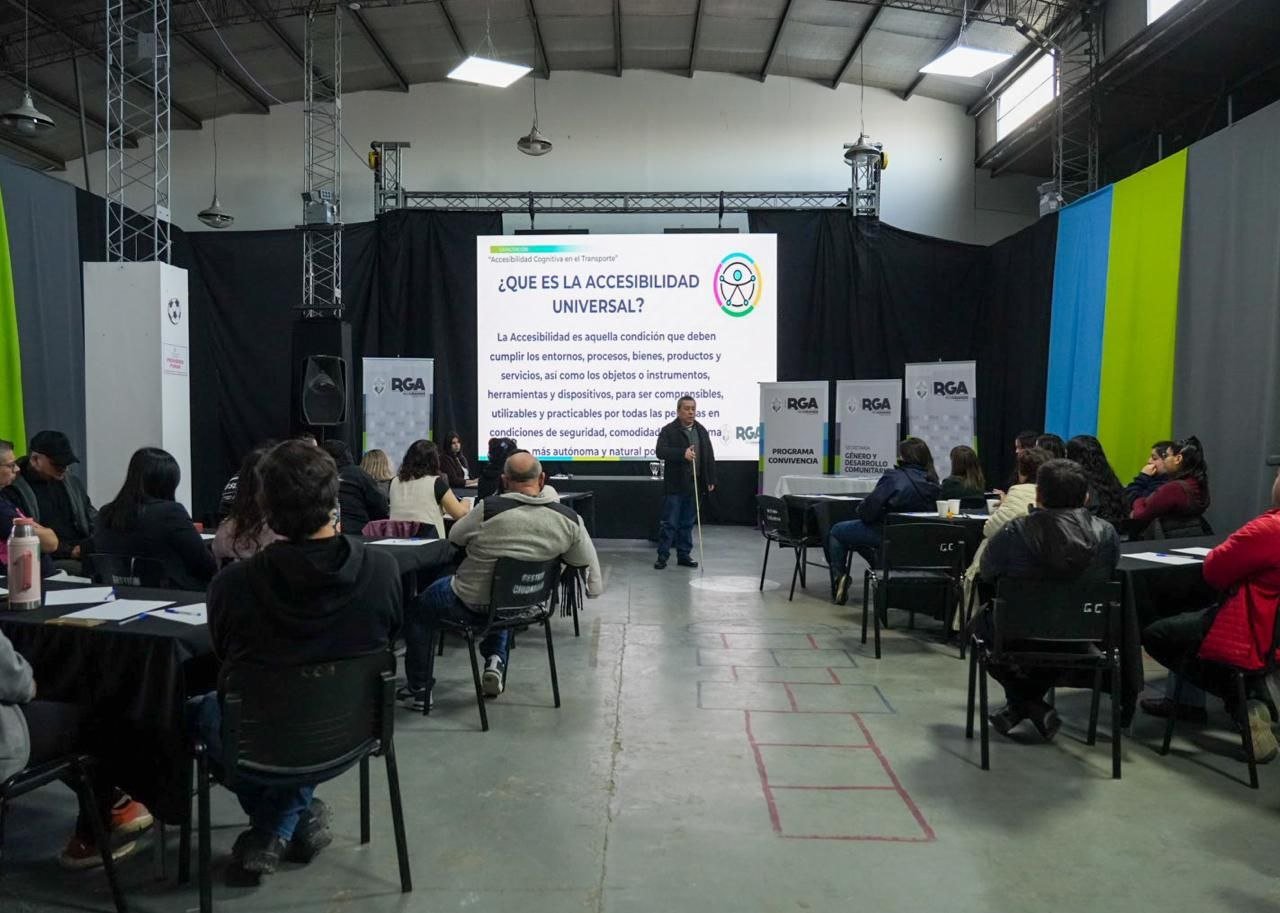 Río Grande promueve un transporte más accesible con el programa «Aprendo a tomar el cole»