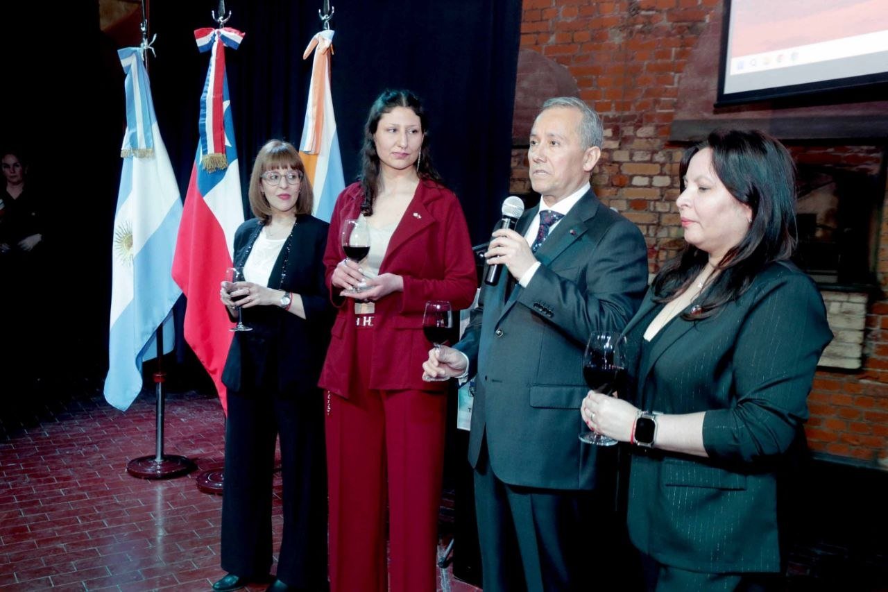 La municipalidad de Ushuaia participó de la conmemoración del día Nacional de la República de Chile