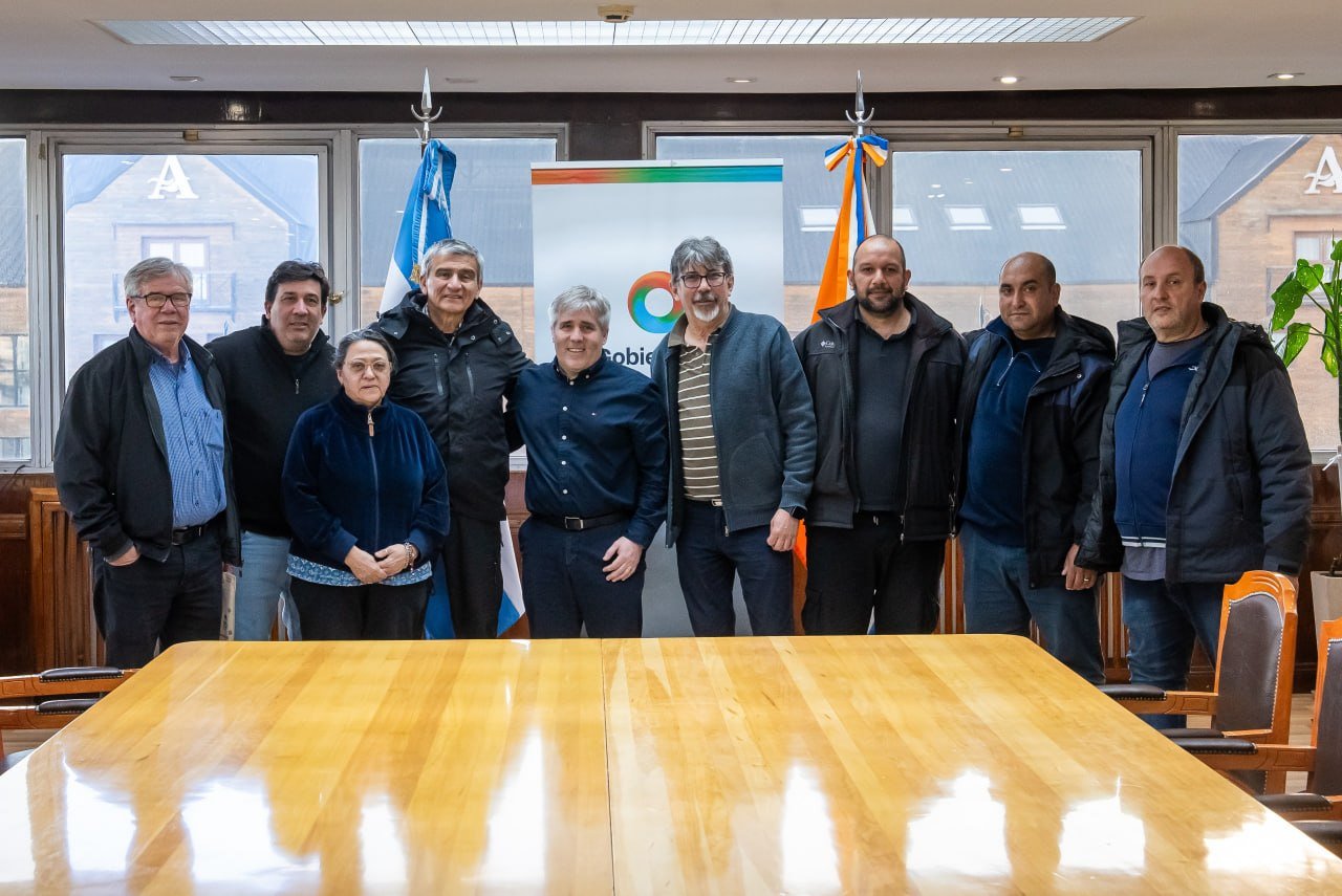 El ministro Canals recibió a representantes de la Federación Argentina de Trabajadores Viales
