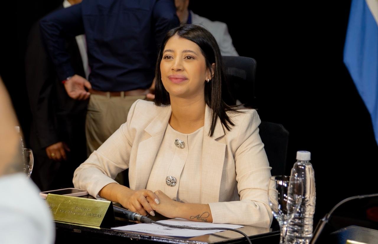 Florencia Vargas: «Con esta ordenanza ofreceremos mejores servicios a quienes eligen conocer nuestra ciudad»