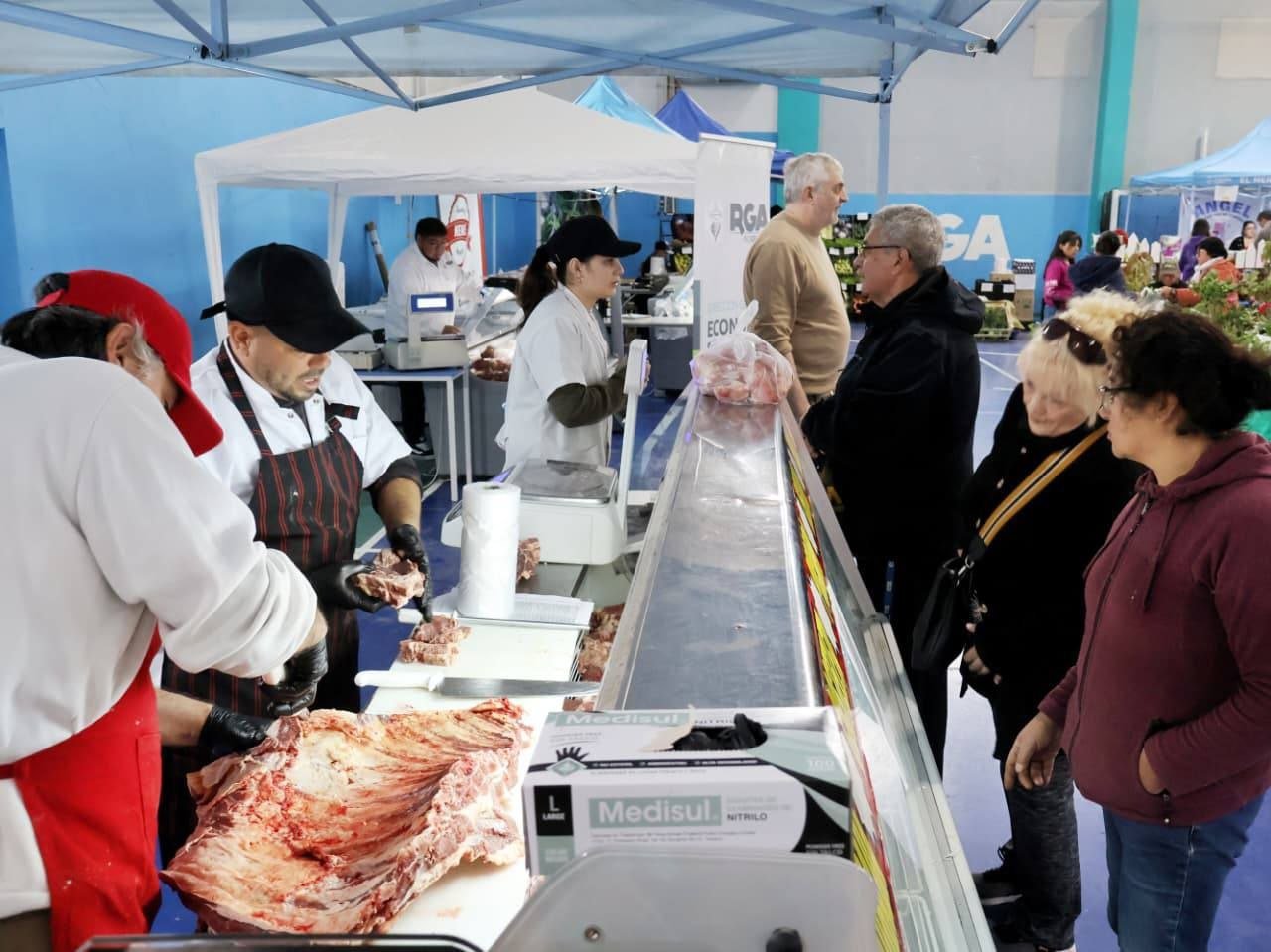Este sábado, el «Mercado en tu Barrio» llega a la Zona Sur