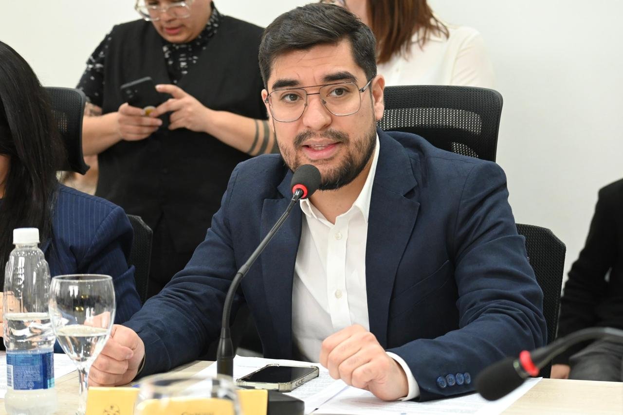 Bogado impulsó la creación del programa municipal de formación ciudadana «Mi Primer Voto»