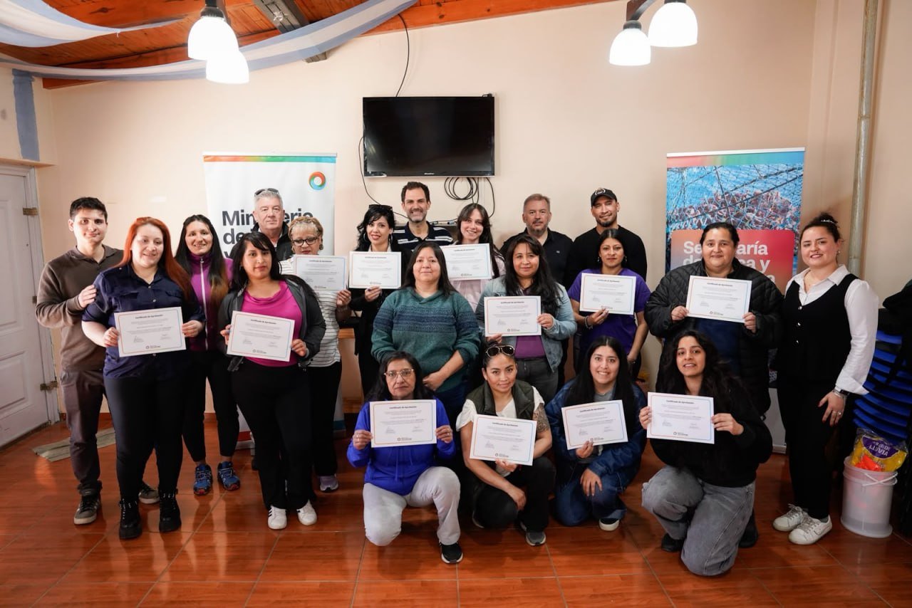 Mujeres de Mar: Finalizó la primera edición del curso en Río Grande