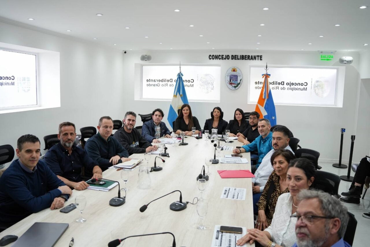 Concejales acompañan el reclamo del Municipio y Zamora advierte que «sin recursos, no hay gestión posible»
